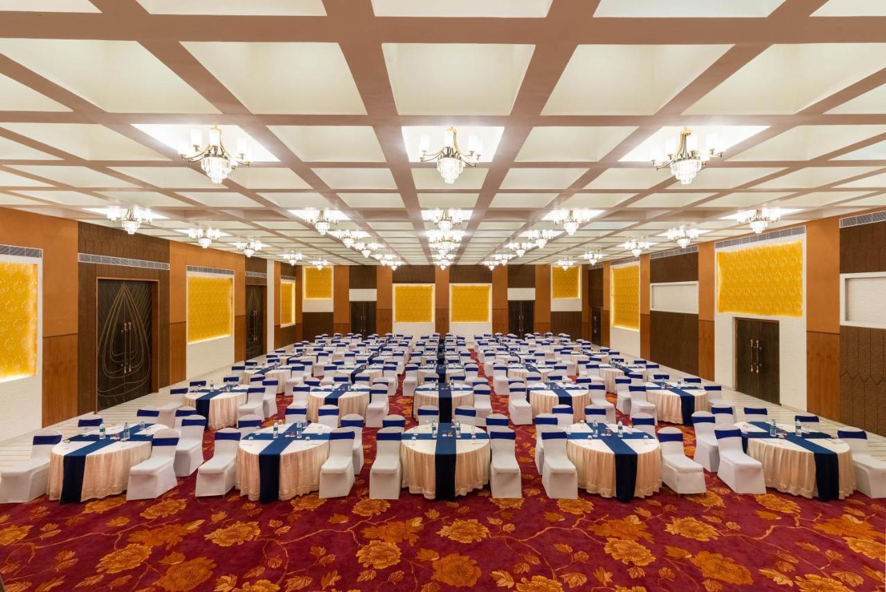 Ramee Royal Resort & Spa - Udaipur Eksteriør bilde