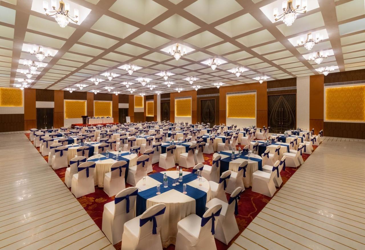 Ramee Royal Resort & Spa - Udaipur Eksteriør bilde