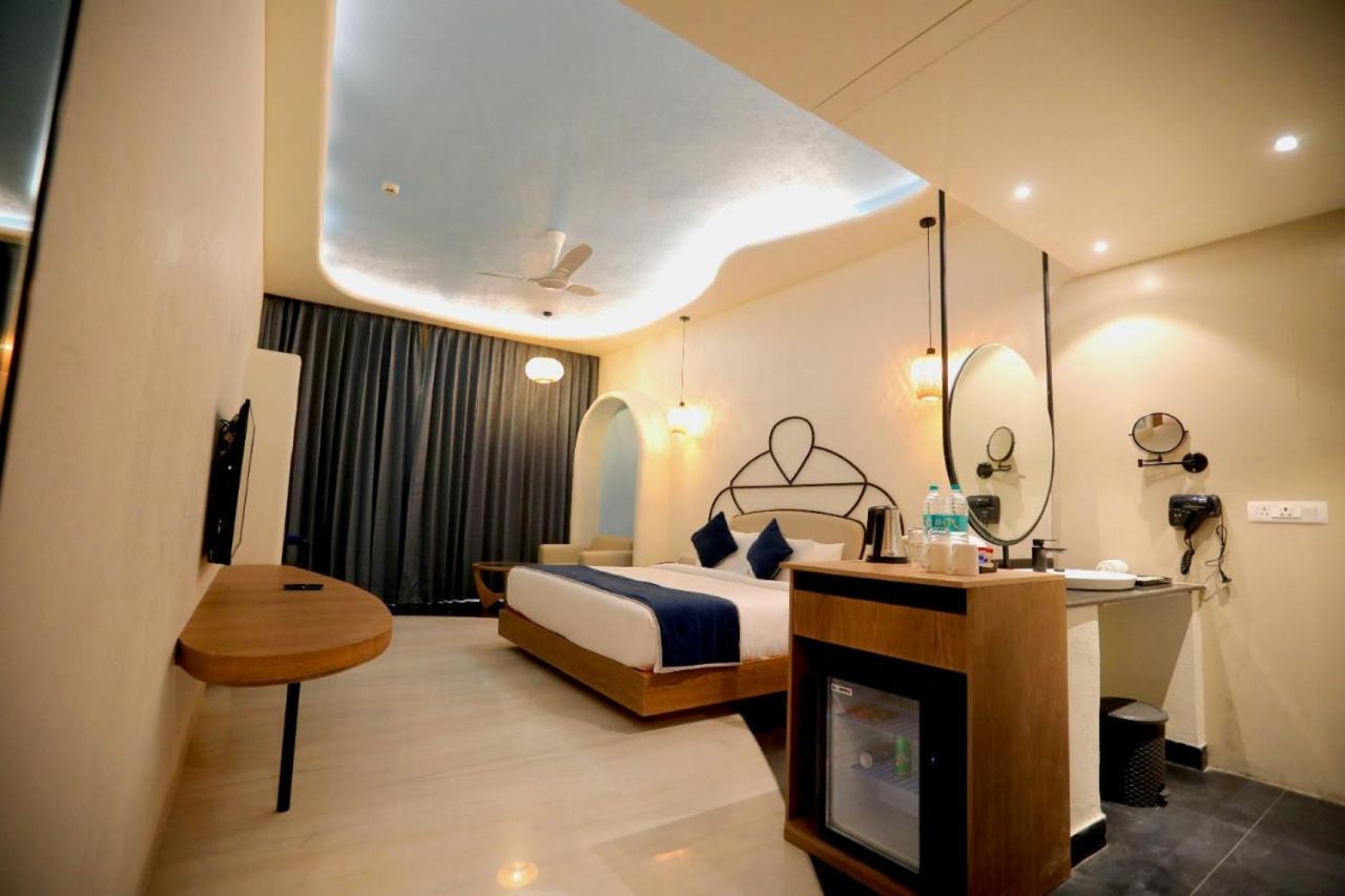 Ramee Royal Resort & Spa - Udaipur Eksteriør bilde