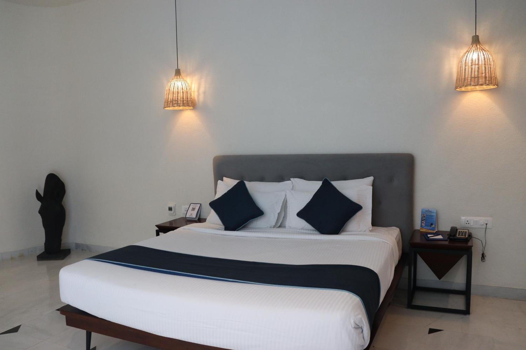 Ramee Royal Resort & Spa - Udaipur Eksteriør bilde